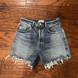 Agolde Riley High Rise Slim leg Short in Outsider. Size 28.